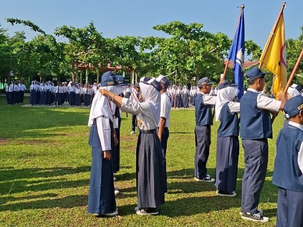 Pelantikan Pengurus OSIS SMP Negeri 1 Tanjungsari Periode 2025–2026